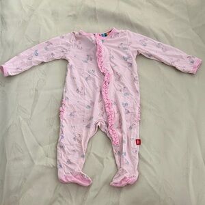 Magnetic Me Forget Me Not Ruffle Footie Kids 0-3M
